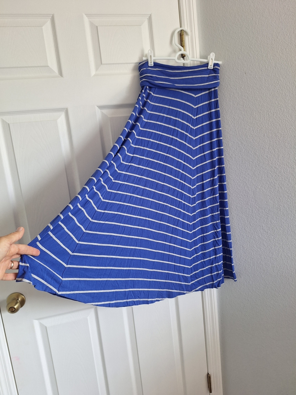GAP Blue and White Striped Maxi Skirt